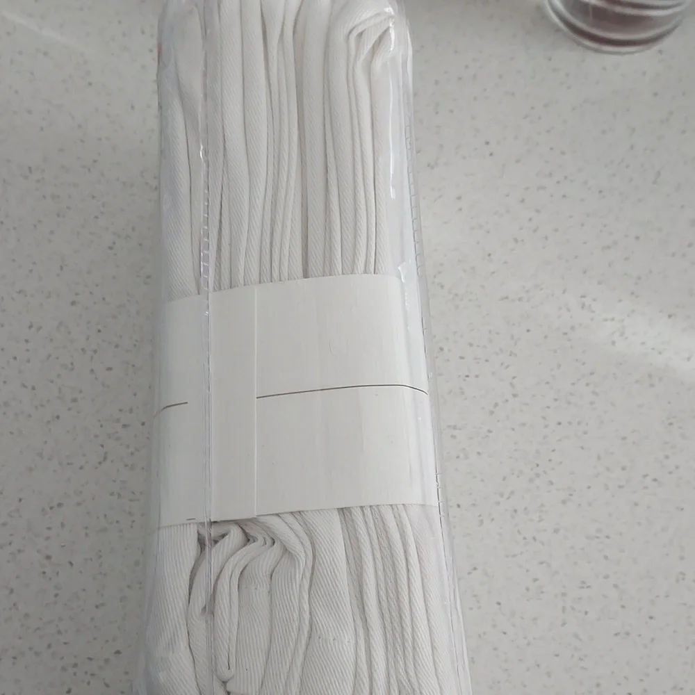 NEW Set 12 Dinner Napkins Cotton 19